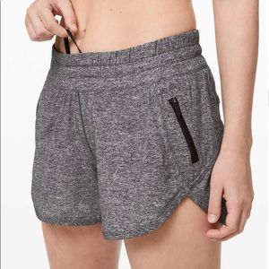 Lululemon 🍋  EUC Tracker Shorts Gray: Long 4”